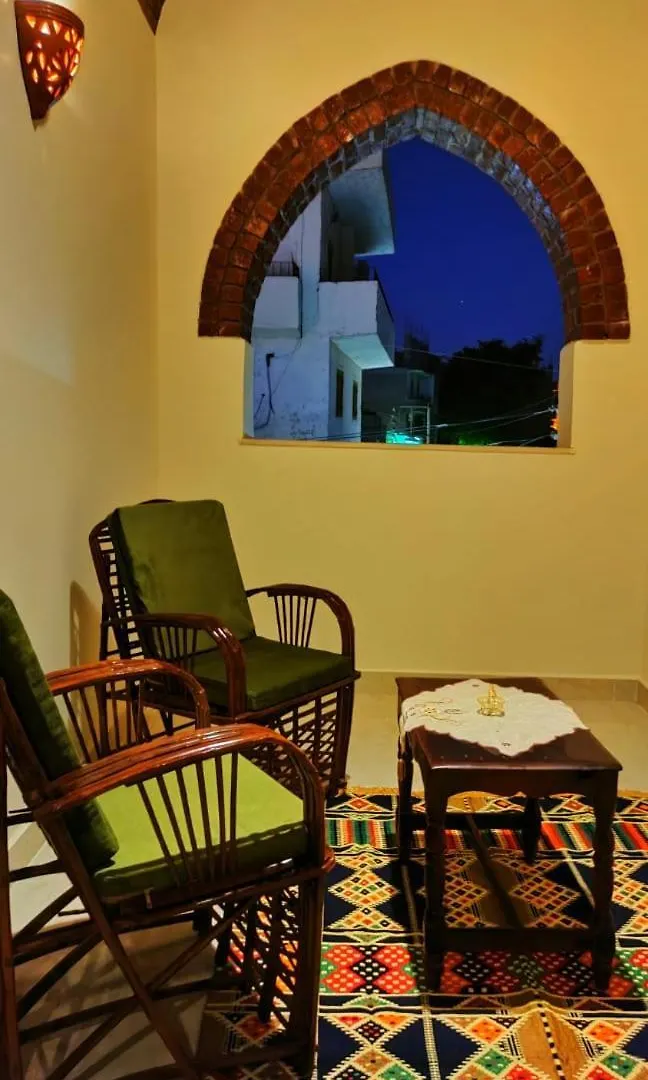 Tasneem Palace Luxor 0*,  Egypt